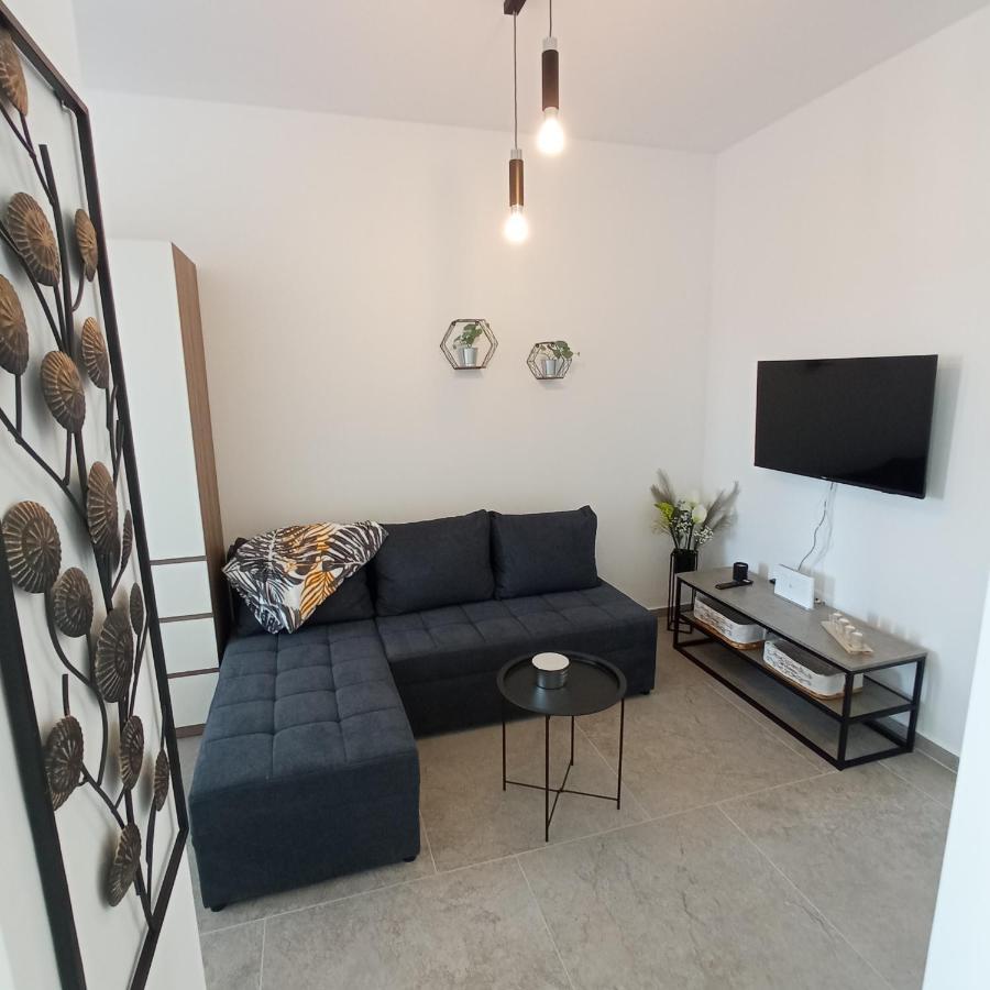 יזרה Apartments Lavanda - Free Parking And Grill מראה חיצוני תמונה