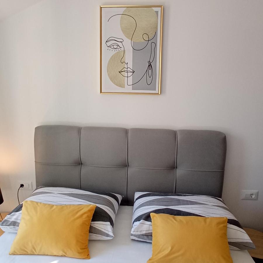 יזרה Apartments Lavanda - Free Parking And Grill מראה חיצוני תמונה