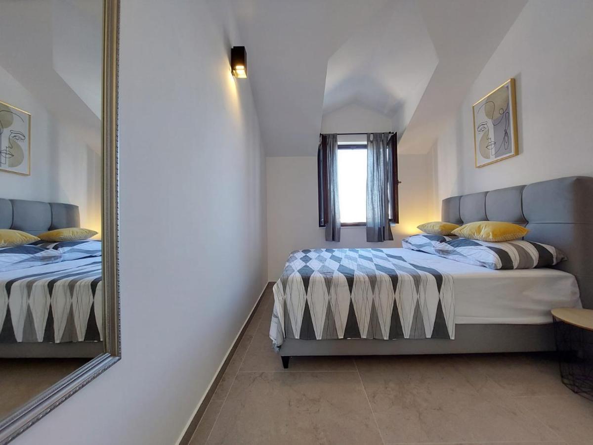 יזרה Apartments Lavanda - Free Parking And Grill מראה חיצוני תמונה