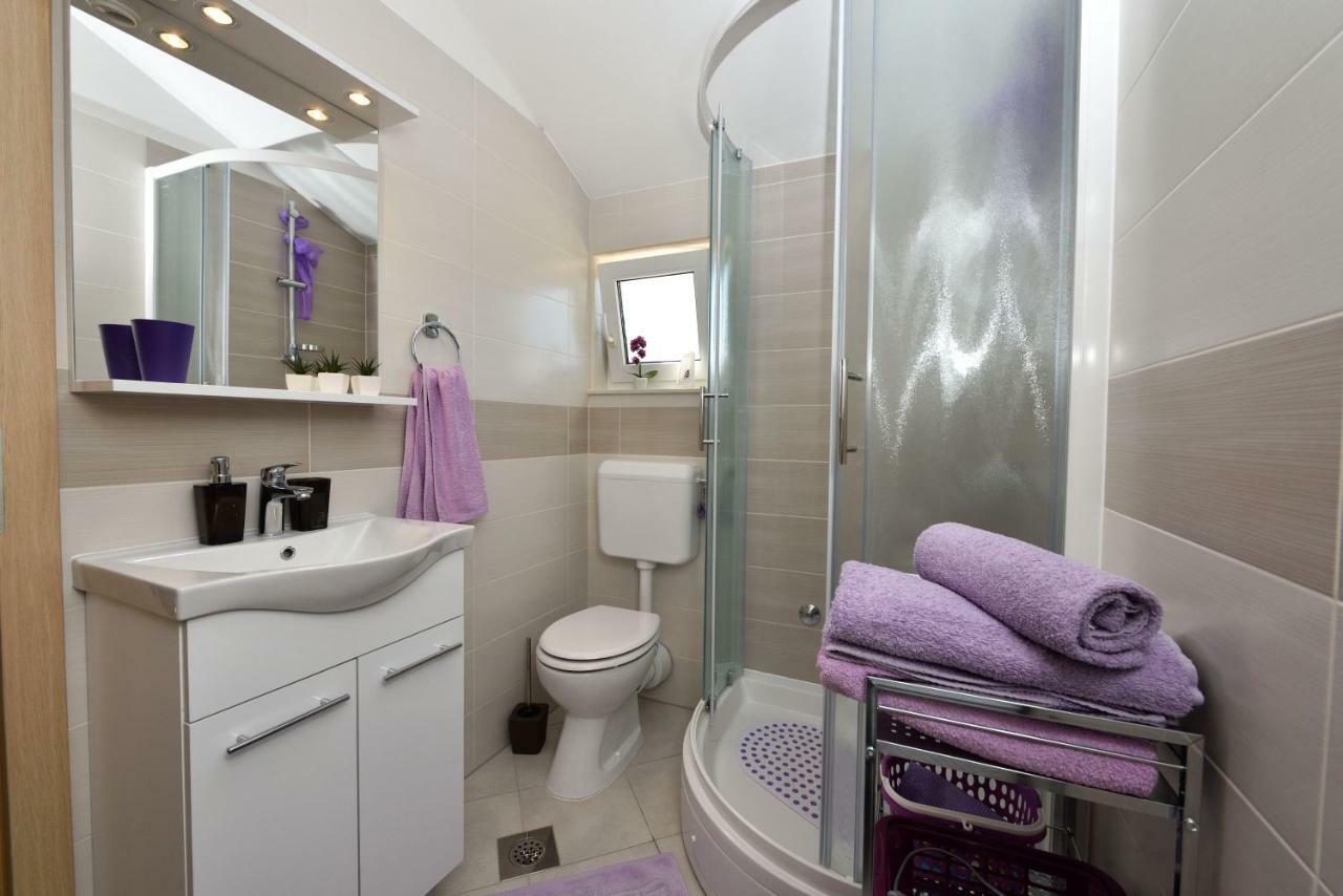 יזרה Apartments Lavanda - Free Parking And Grill מראה חיצוני תמונה